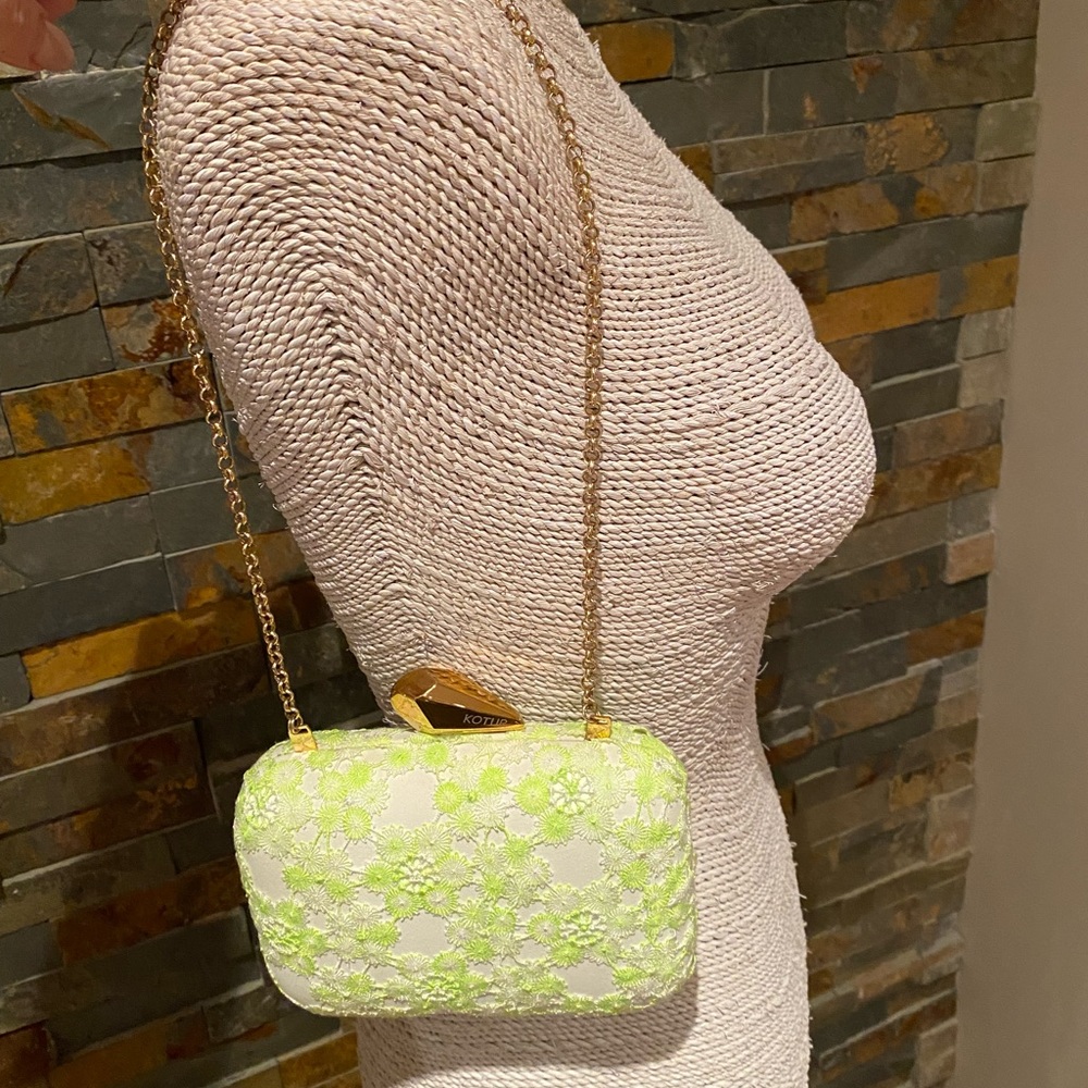 Kotur Citron Lace Clutch NWT